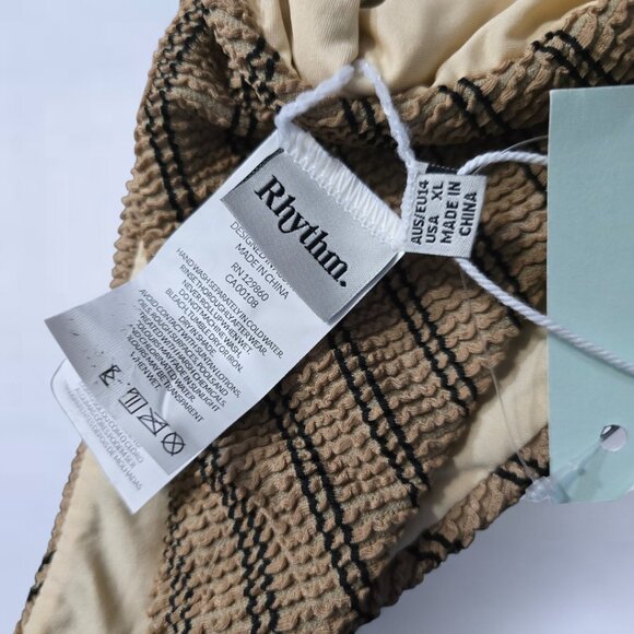 Rhythm Sol Stripe Underwire Bikini Top & Hi Cut Pant Set - Size Extra Large - Picture 7 of 8